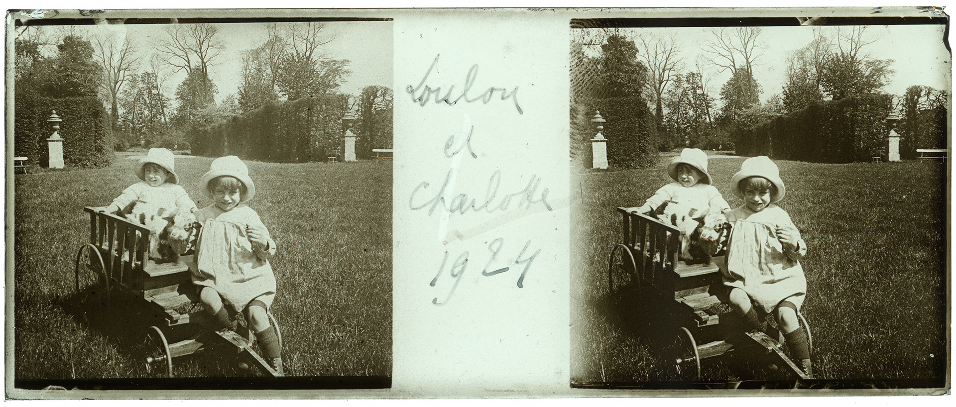 2211_ France-Lille-Esquermes - 1924 - "Loulou et Charlotte 1924"