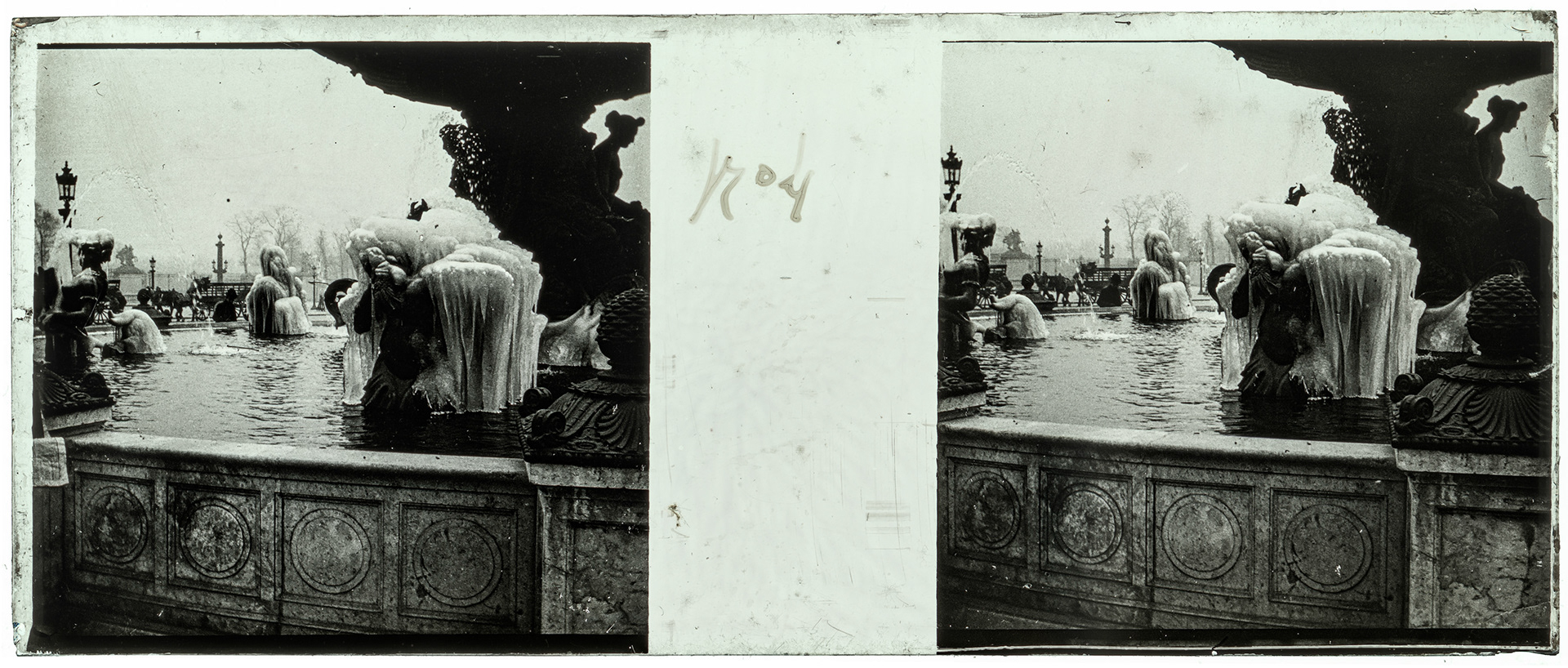 2153_ France-Paris place de la Concorde - 1917 - "N°4"