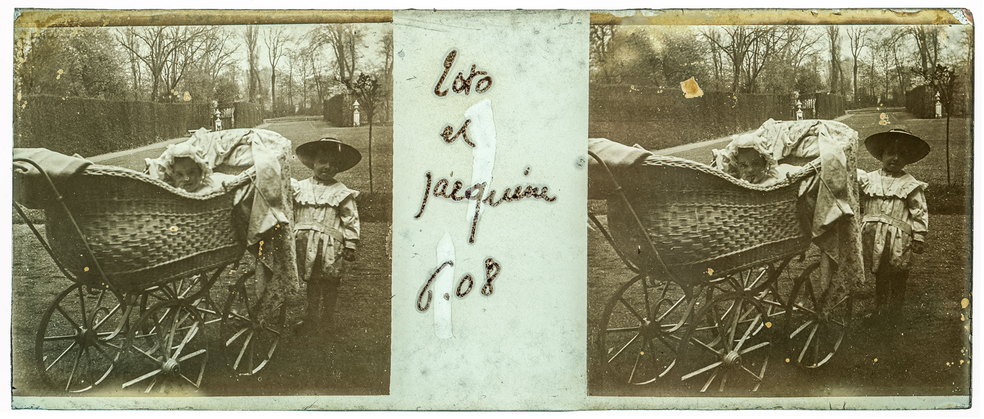 0779_ France-Lille-Esquermes - juin 1908 - "Toto et Jacquine 6.08"
