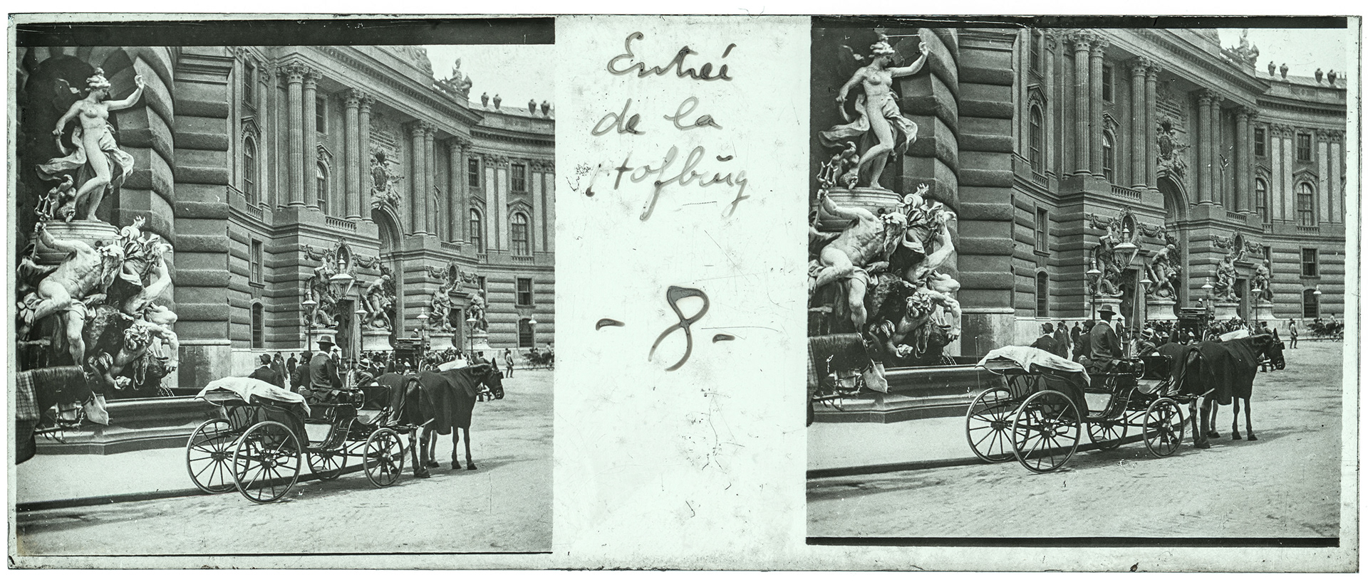 1337_ Autriche-Vienne Hofburg - 1902 - "Entrée de la Hofburg - 8"
