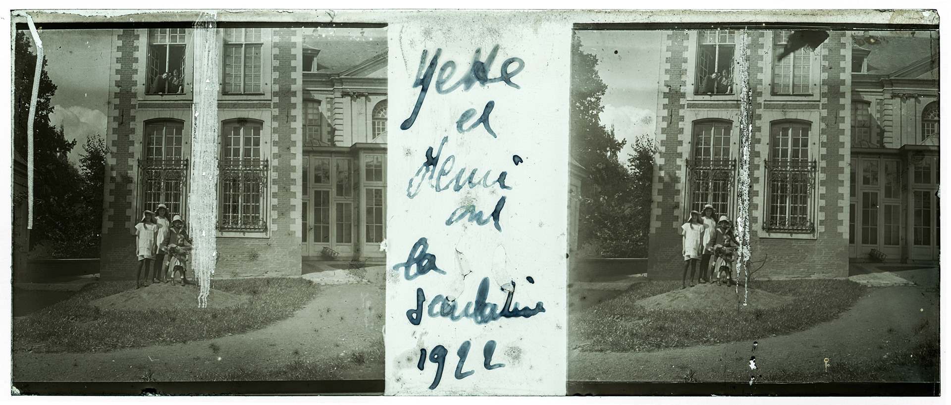 0494_ France-Lille-Esquermes - 1922 - "Yette et Henri ont la scarlatine - 1922"