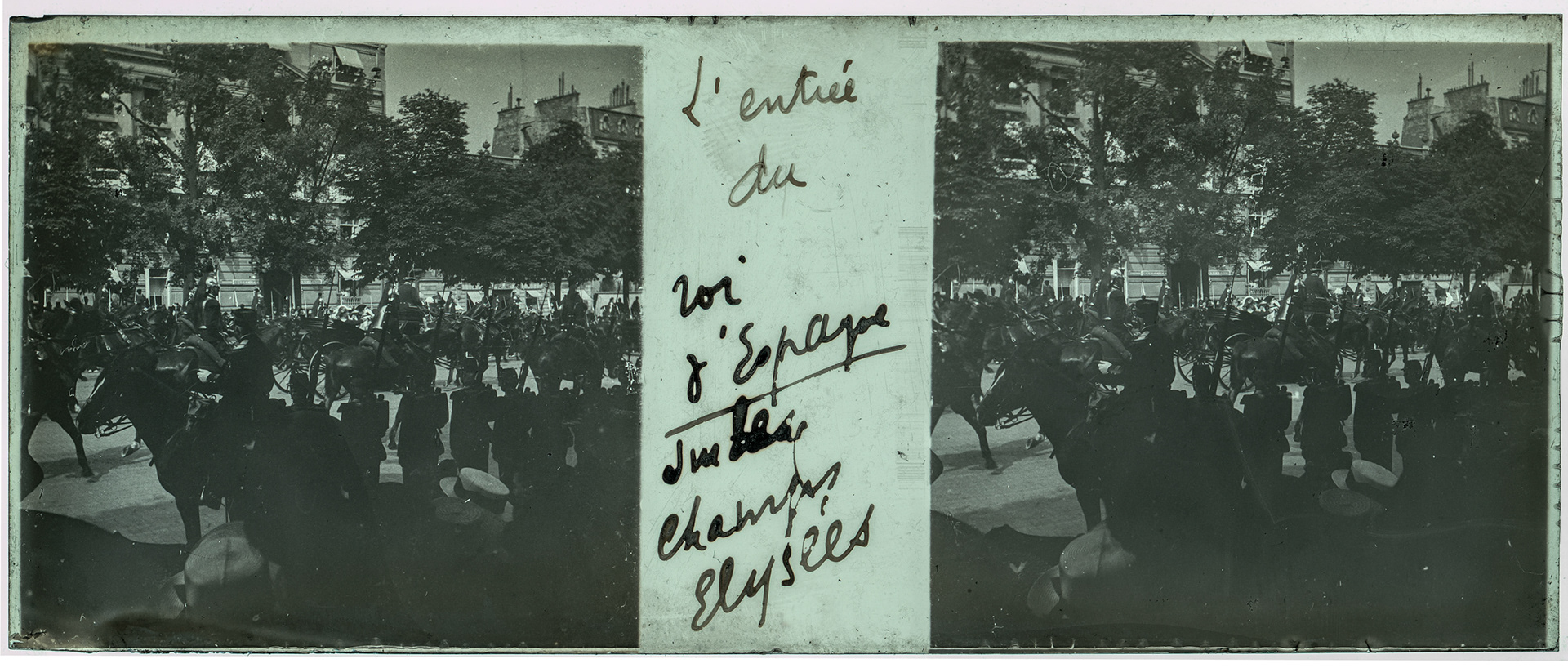 1103_ France-Paris avenue des Champs-Elysées - 1905 - "L'entrée du roi d'espagne sur les champs Elysées"