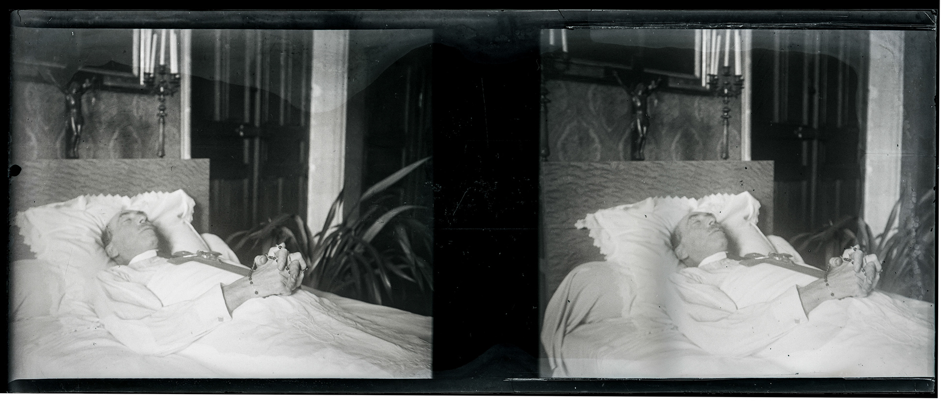 1610_ France-Val-du-Layon La bodière - 29 décembre 1943 - Louis Rollinde de Beaumont sur son lit de mort