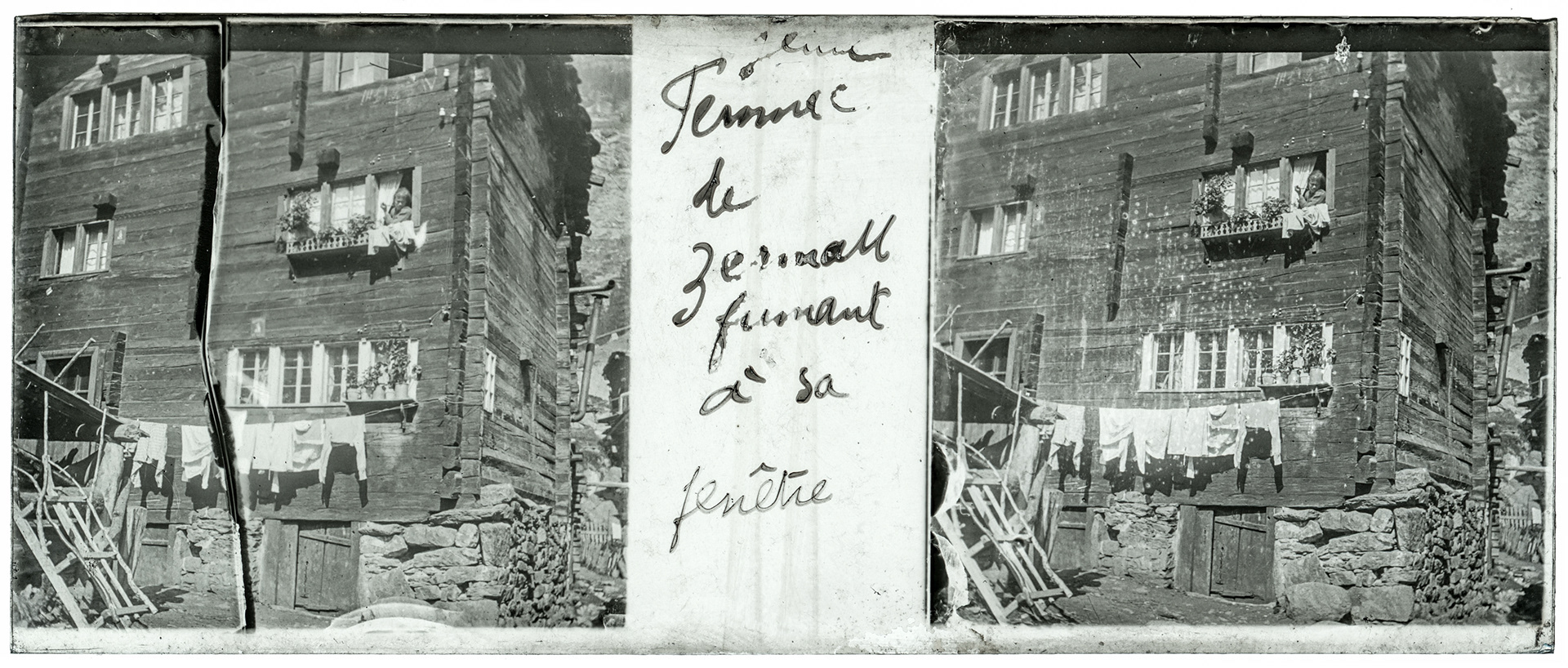 1161_ Suisse-Zermatt - "Jeune Femme de Zermatt fumant à sa fenêtre"