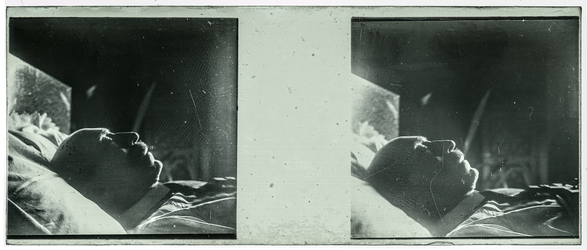 1130_ France-Val-du-Layon La bodière - 29 décembre 1943 - Louis Rollinde de Beaumont sur son lit de mort