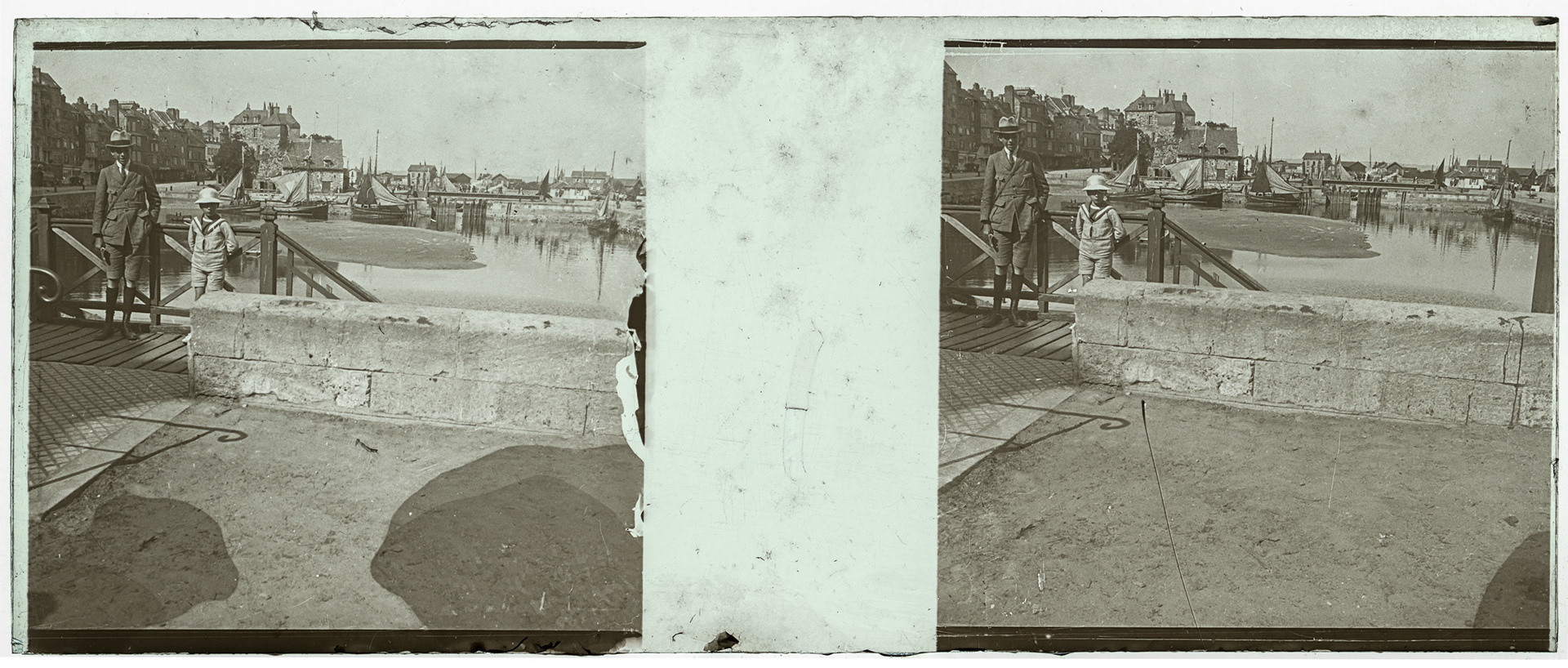 1838_ France-Honfleur port