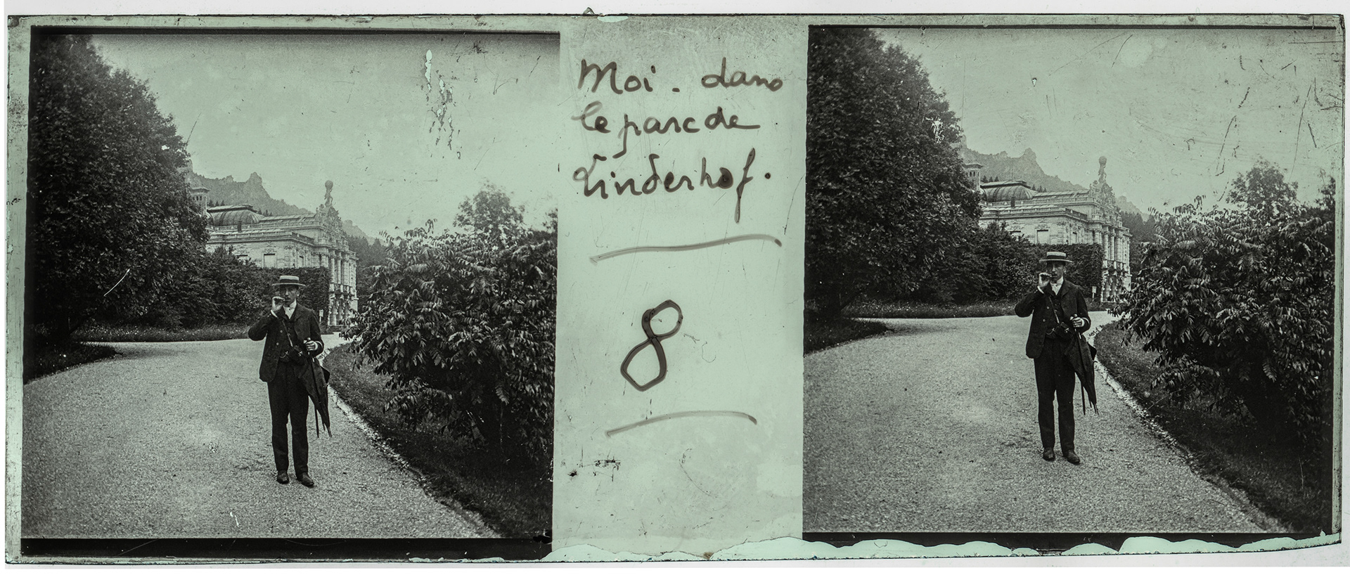 1933_ Allemagne-Linderhof.- "Moi dans le parc de Linderhof - 8"