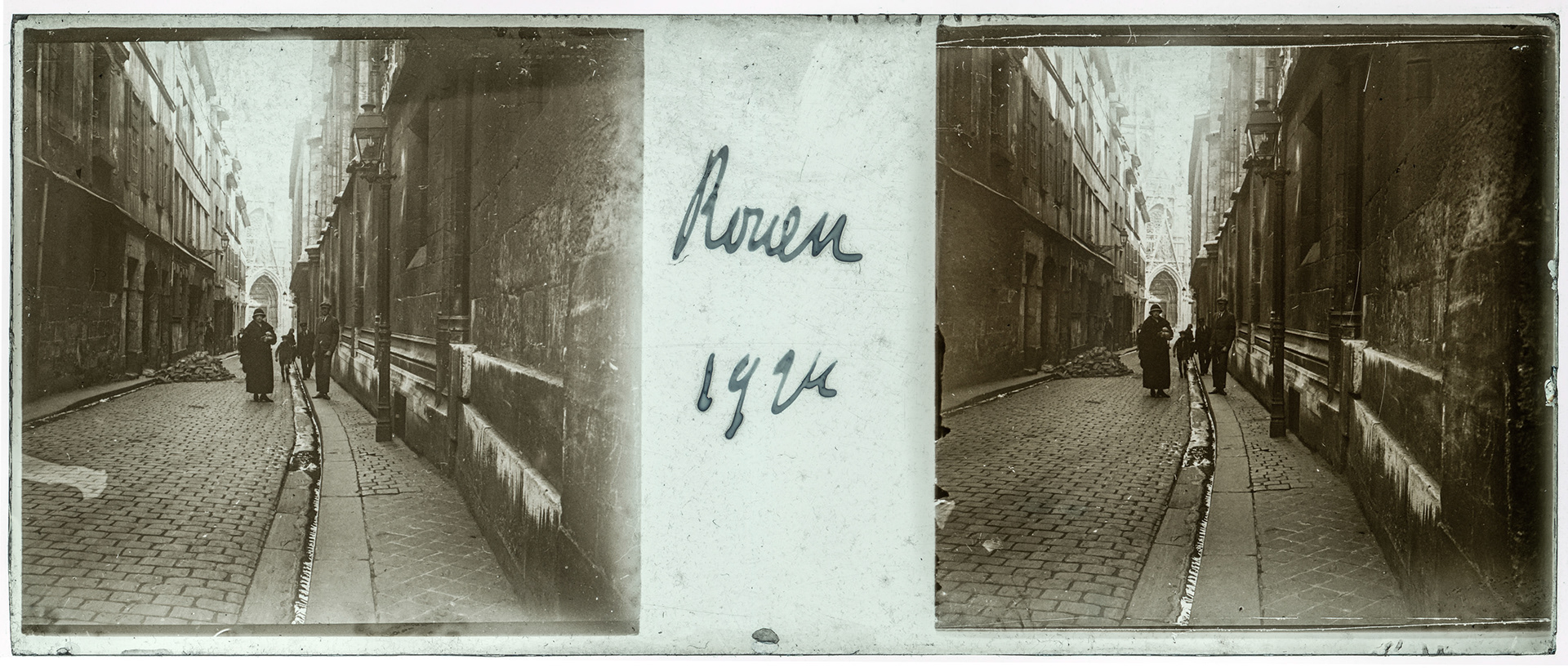 0834_ France-Rouen rue Saint-Romain - 1924 - "Rouen 1924"