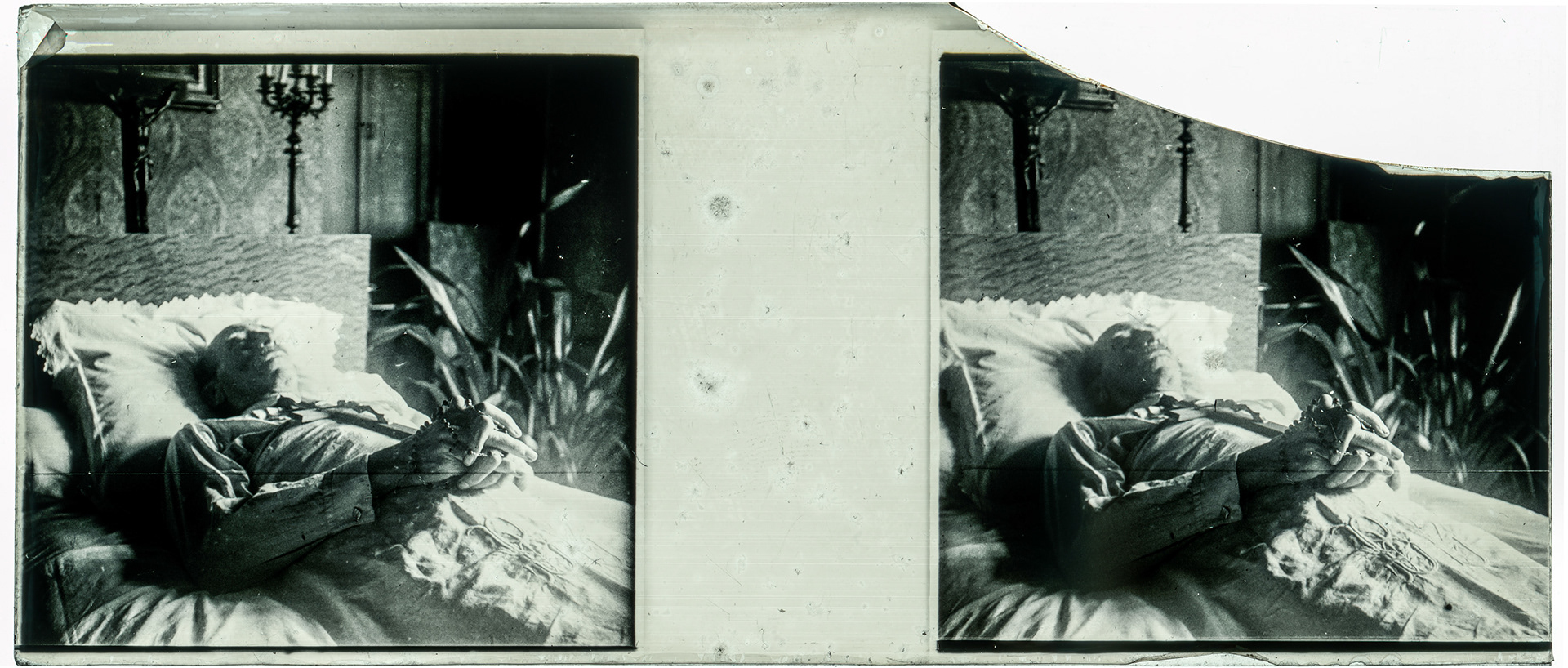 1128_ France-Val-du-Layon La bodière - 29 décembre 1943 - Louis Rollinde de Beaumont sur son lit de mort