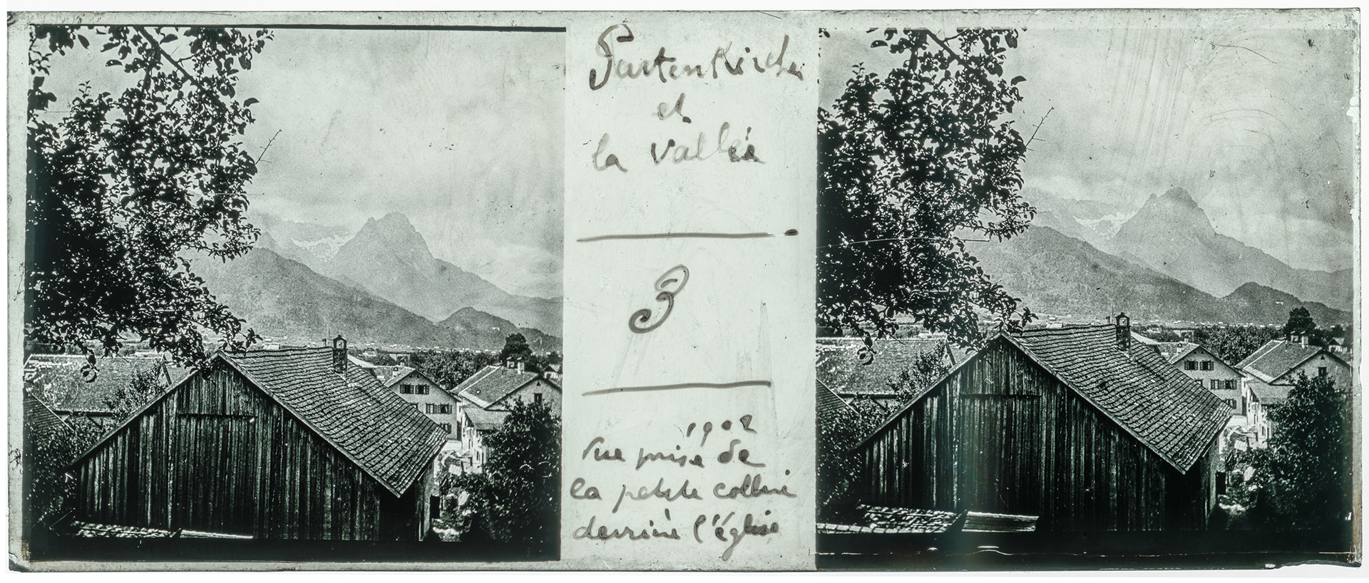 1361_ Allemagne-Partenkirchen - 1902 - "Partenkirchen et la Vallée - 3 - 1902 - Vue prise de la petite colline derrière l'église"