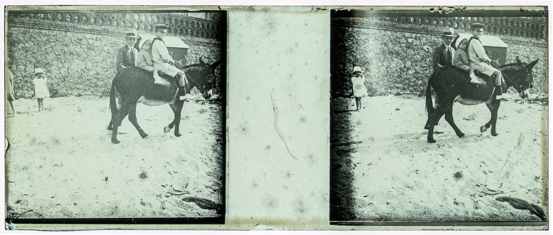 0516_ France-Blonville-sur-mer - 1921 - Plage