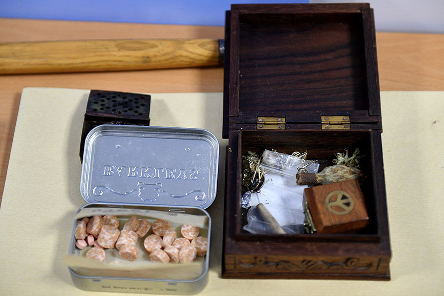 Confiscated weapons, drugs, cash money about 330,000 € and other items are on display at the main customs office in Krefeld, Germany, 30 January 2018. Thousands of special police and customs units were engaged in nationwide raids targeting organised illicit labour. (Photo by Sascha Steinbach/epa)