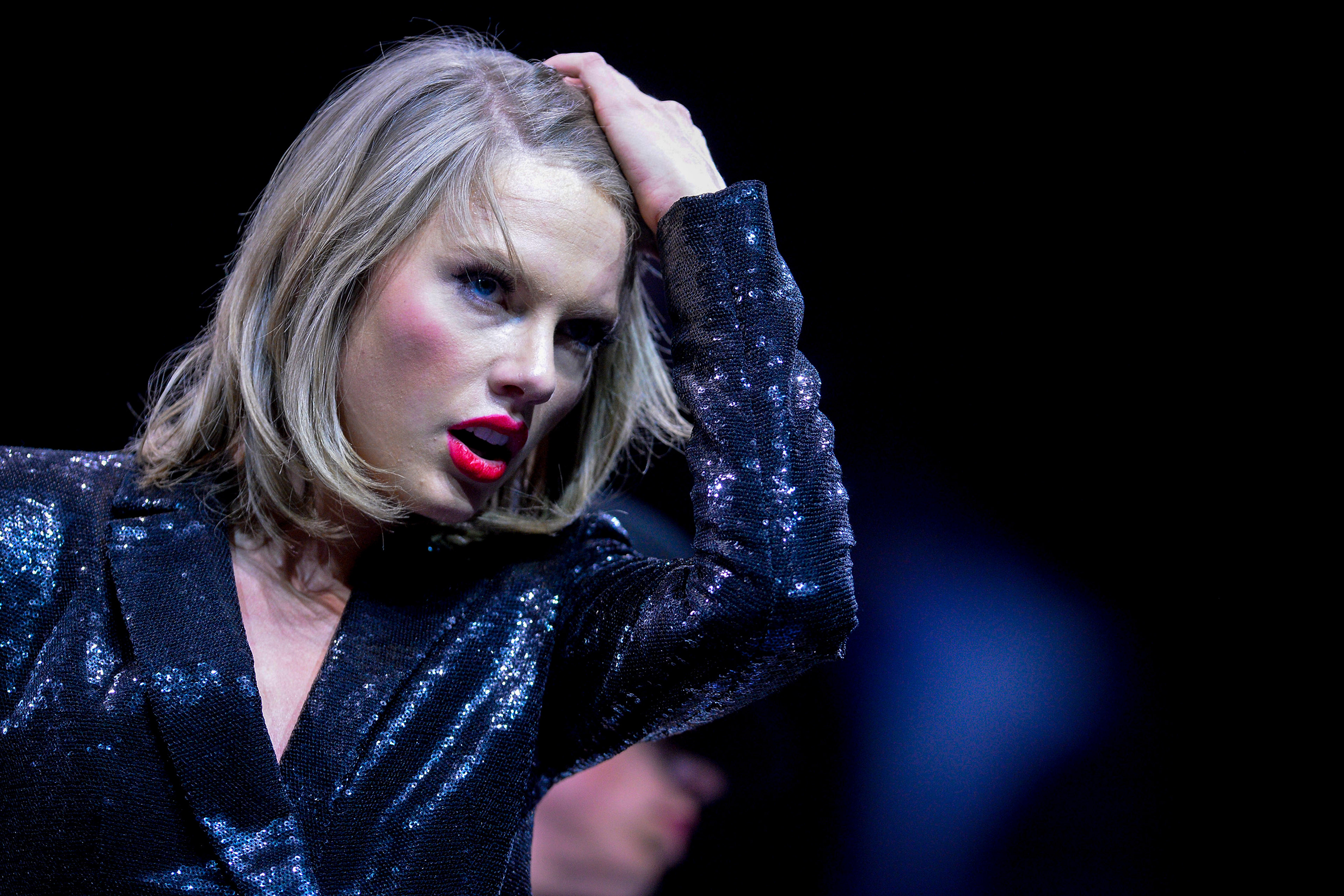Taylor Swift performs on stage during 'The 1989 World Tour' at Lanxess Arena in Cologne, Germany, 30 June 2015. (Photo by Sascha Steinbach/Getty Images For Taylor Swift)