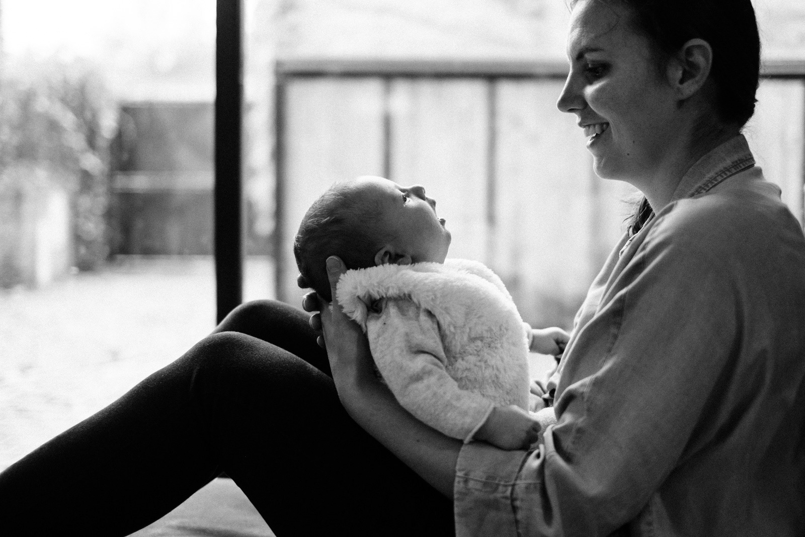 Nouveau-né photo noir et blanc Valence