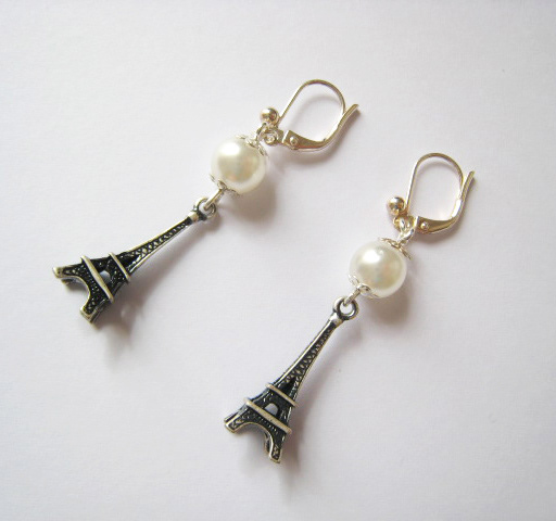 Eiffel - 5,5cm. 10€