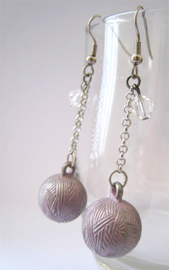 Balles - 6,5cm. 9€