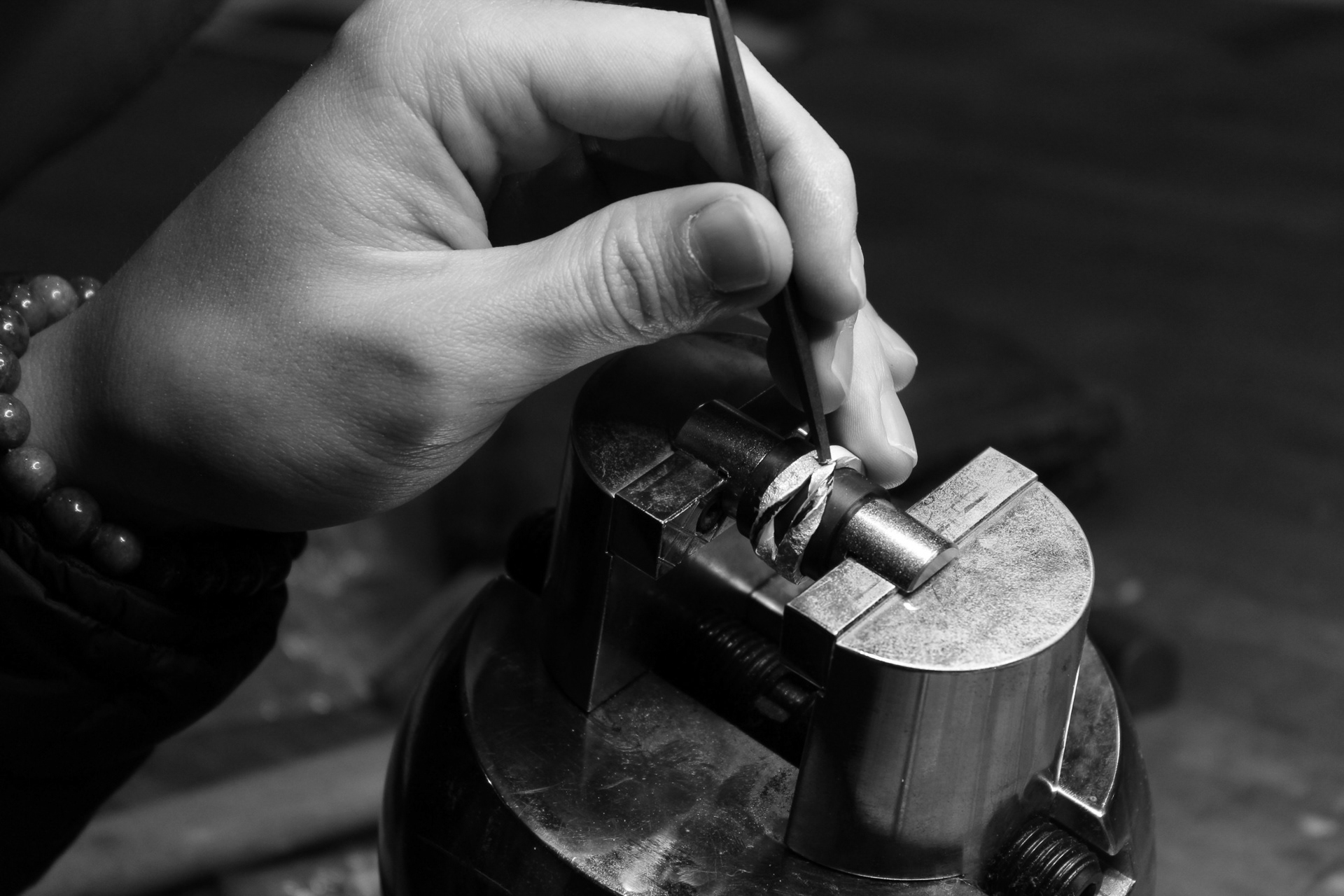hammered finish.