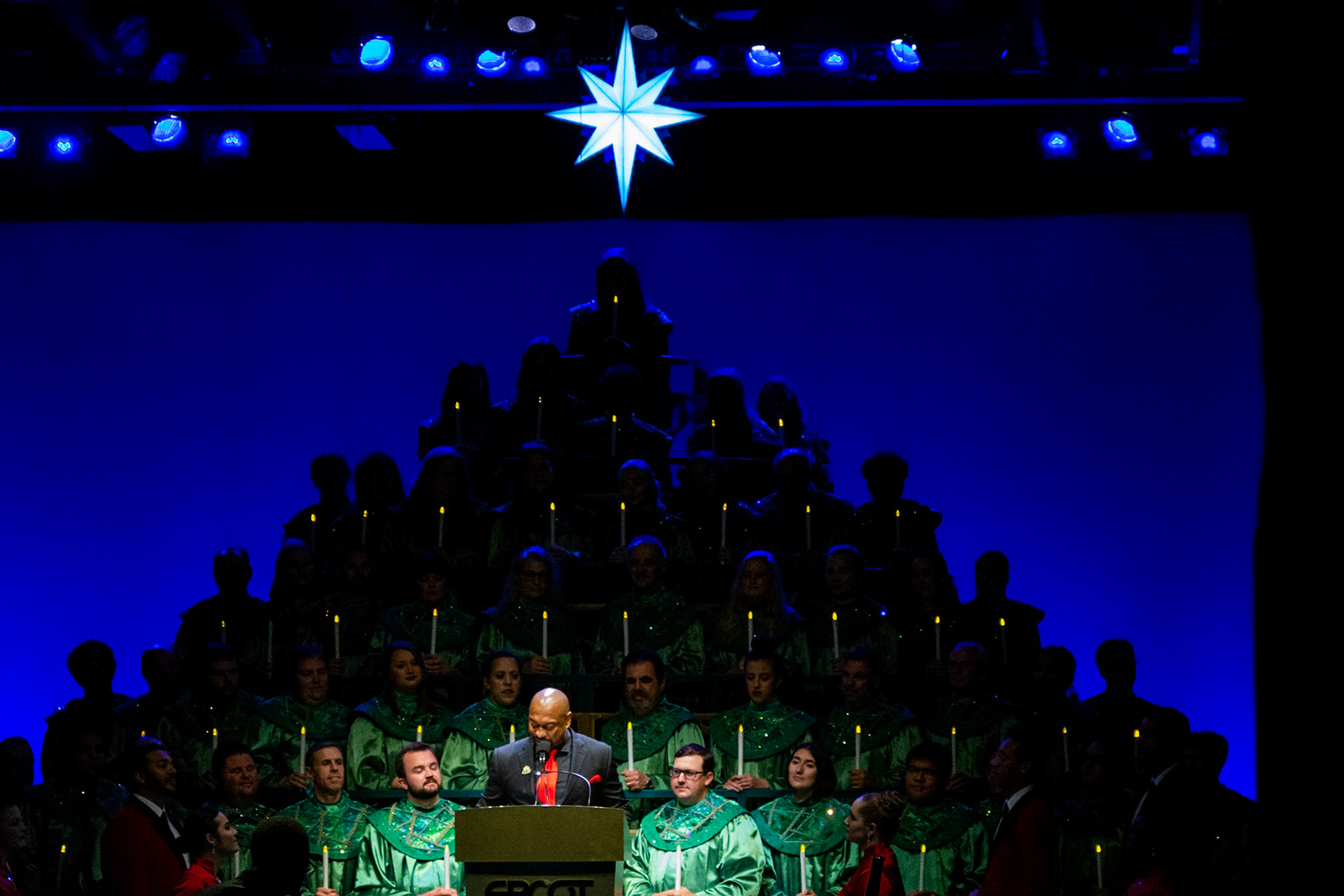 Alton Fitzgerald White - Candlelight Processional