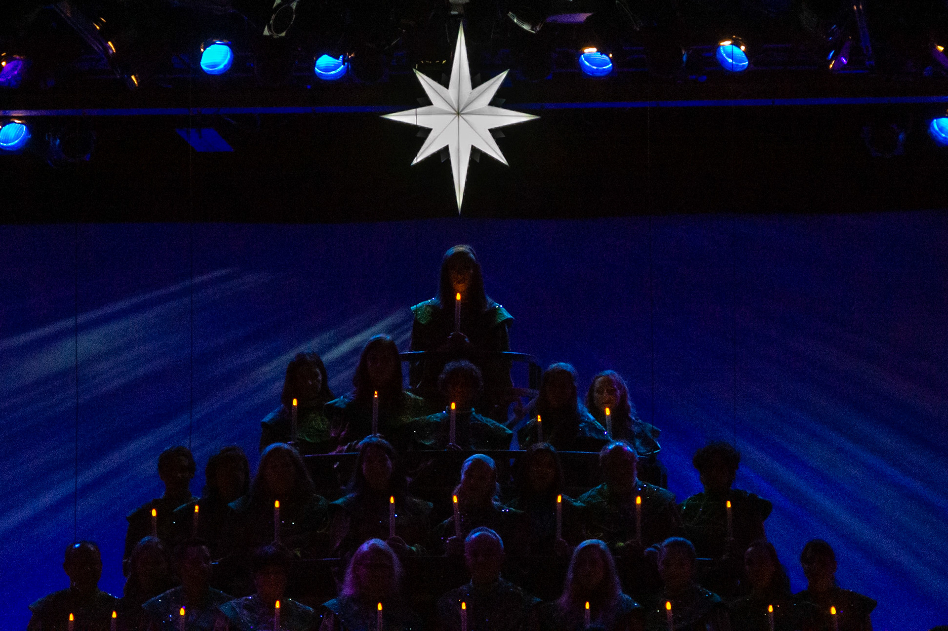 Alton Fitzgerald White - Candlelight Processional