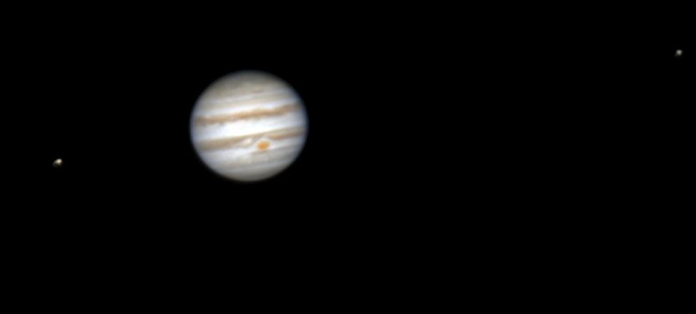 Jupiter et deux satellites Galiléens