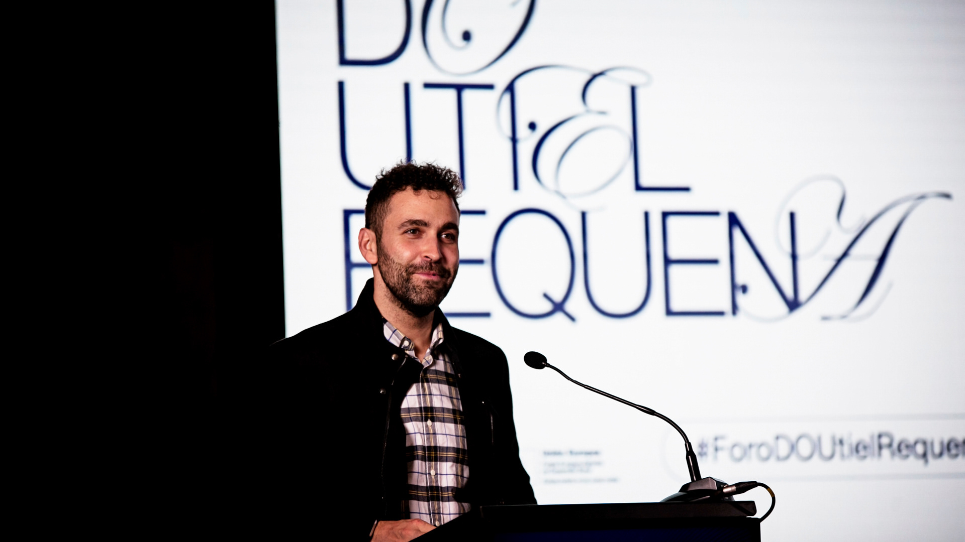 Locandia Estudio de Diseño en Valencia. Foro DO Utiel-Requena. 11
