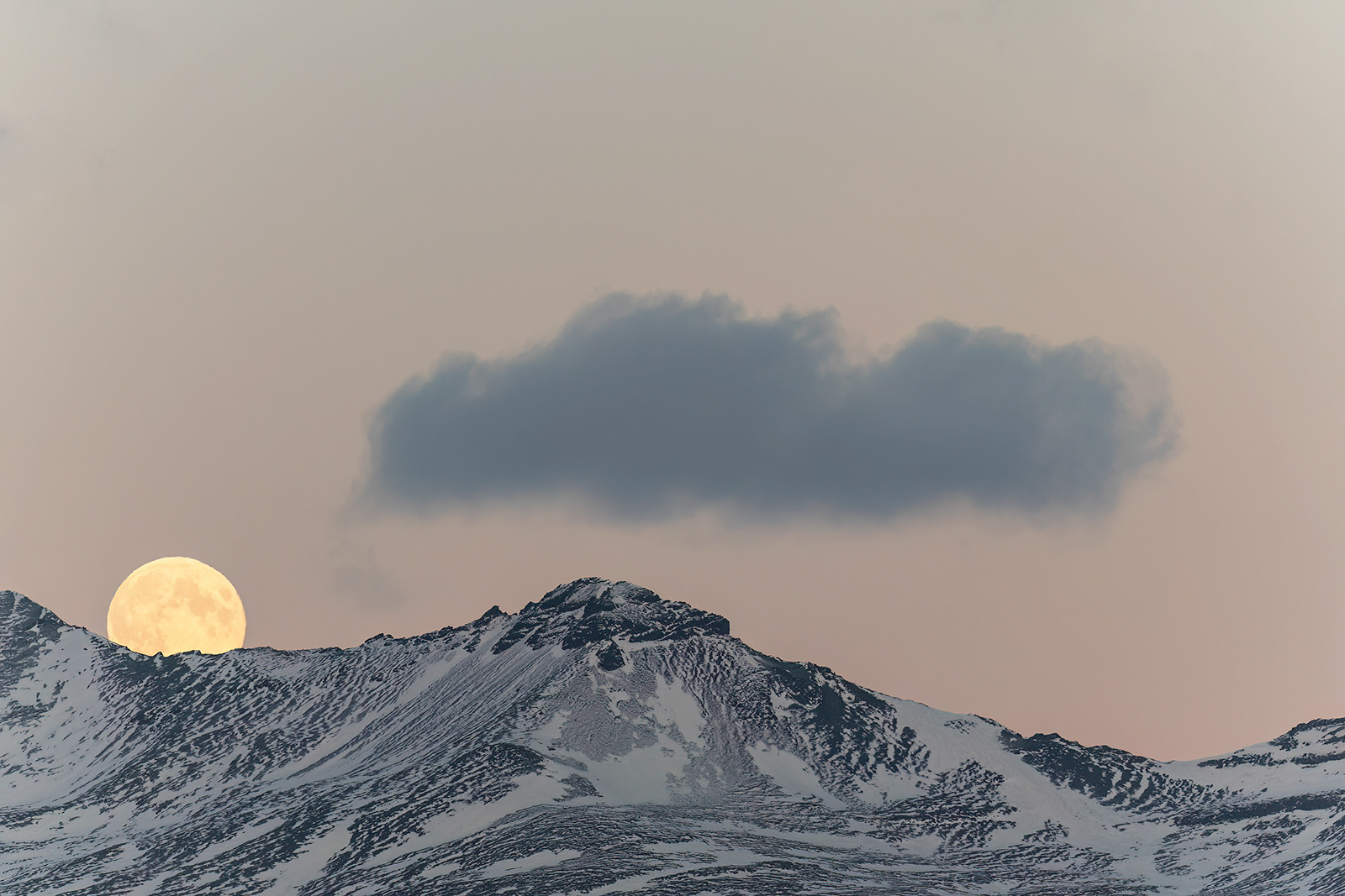 Moon at Vatnajökull