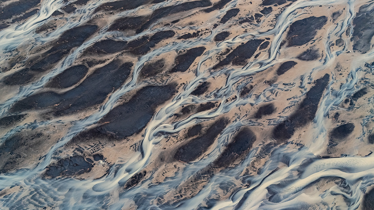 Kaldalón glacier river