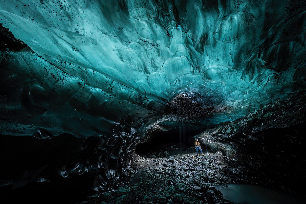 Saphire ice cave