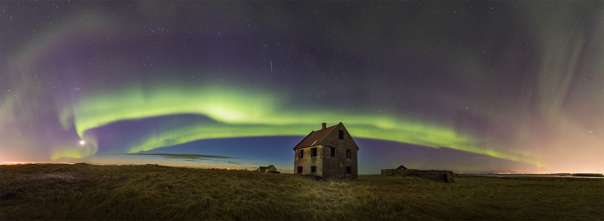 Abandoned farm house Sjónarhóll