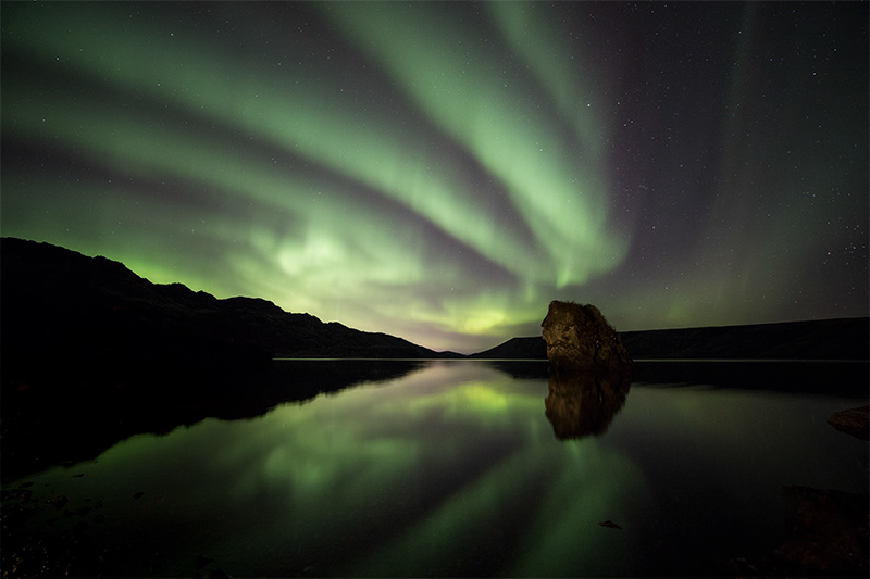 The lake Kleifarvatn and the Indian rock chief