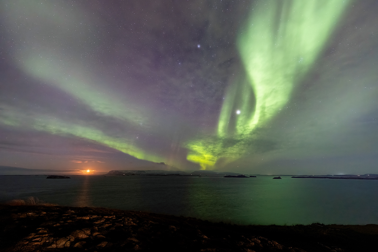 Moon rising at Stykkishómur
