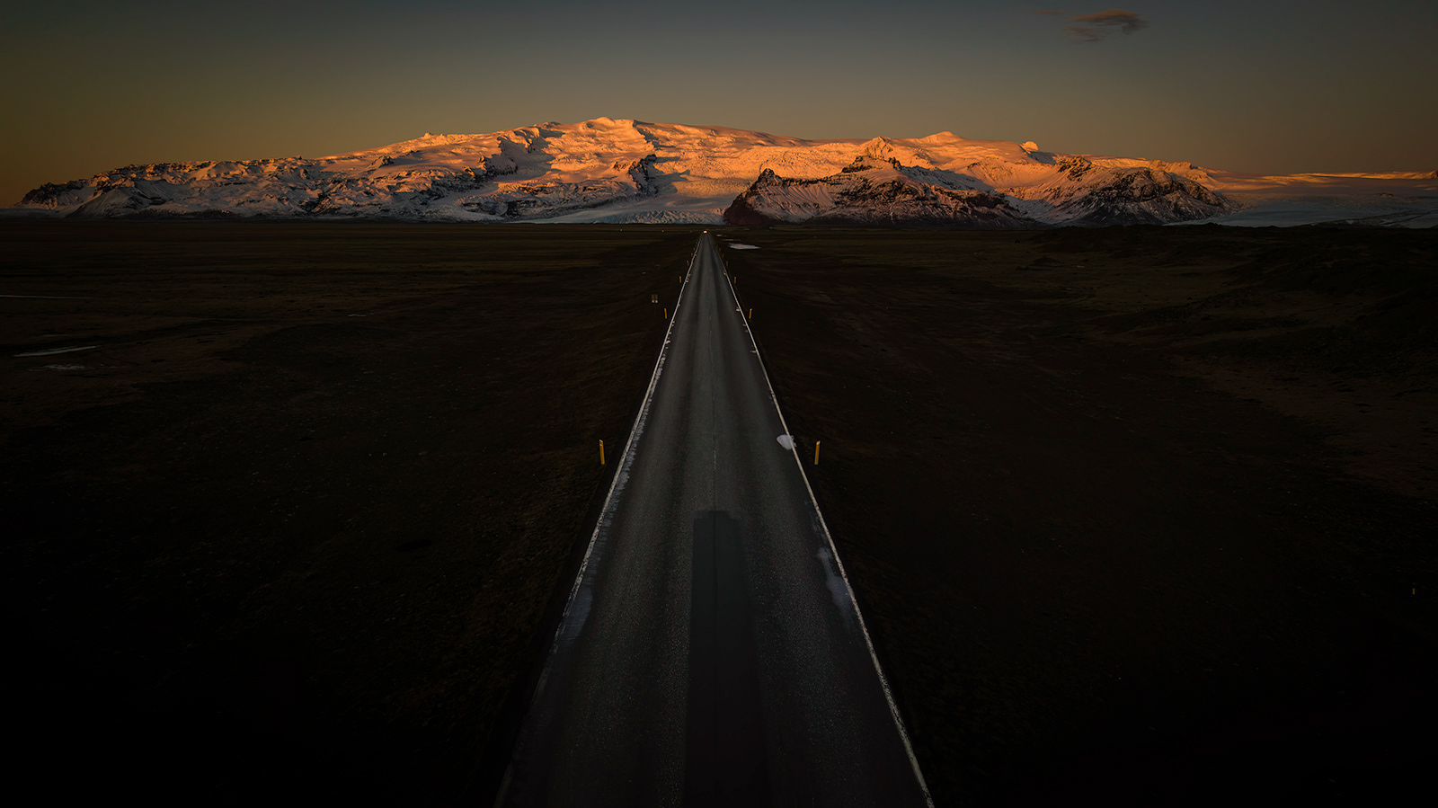 Sunrise at Öræfajökull