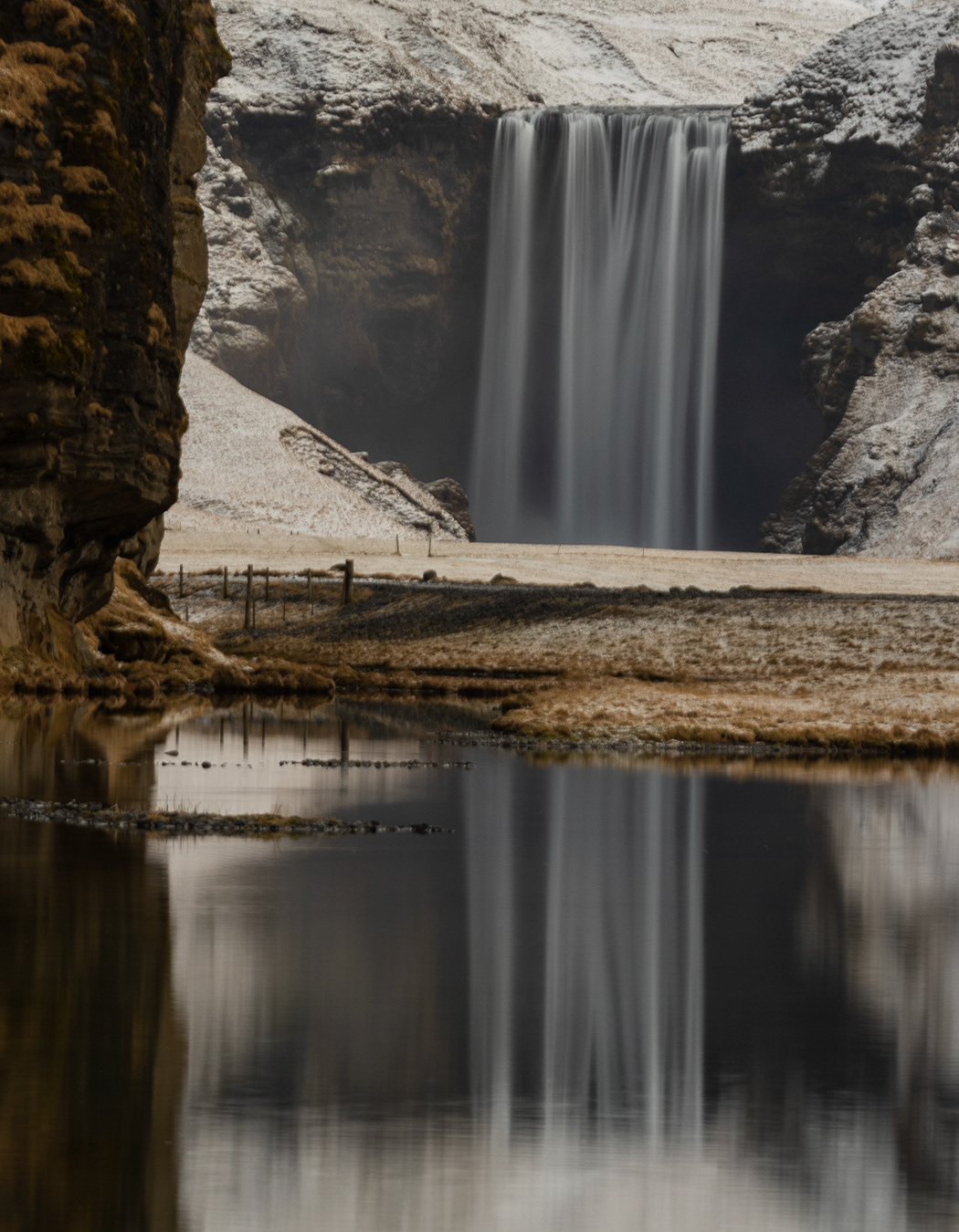 Skógafoss reflection