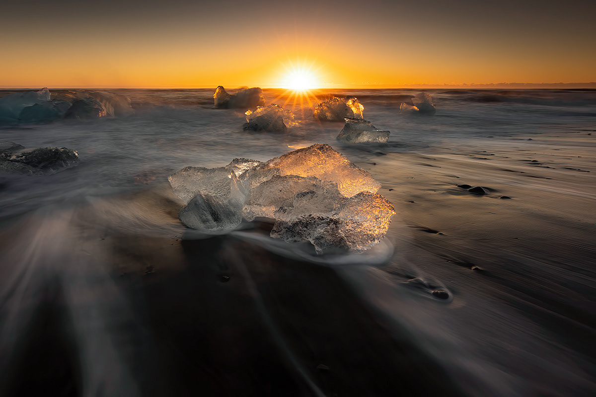 Sunrise at Diamond beach