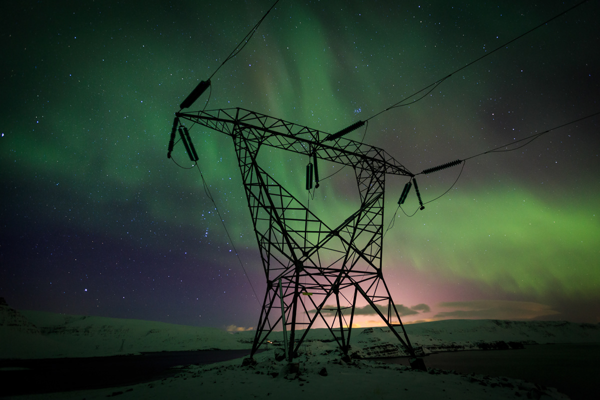 Electric post in Hvalfjörður