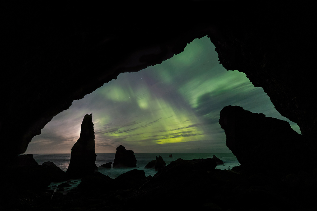 Reykjanes cave