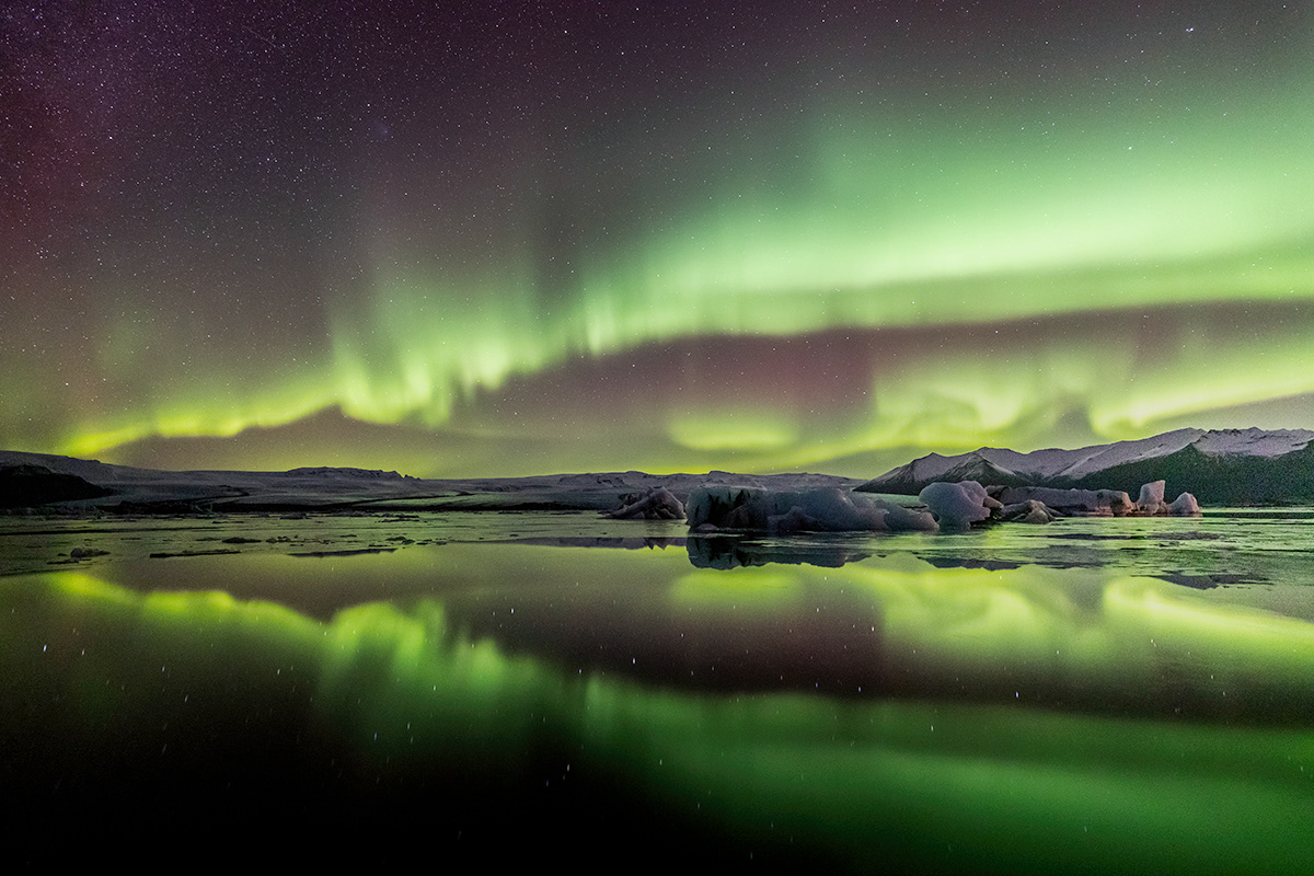 Aurora at glacier lagoon