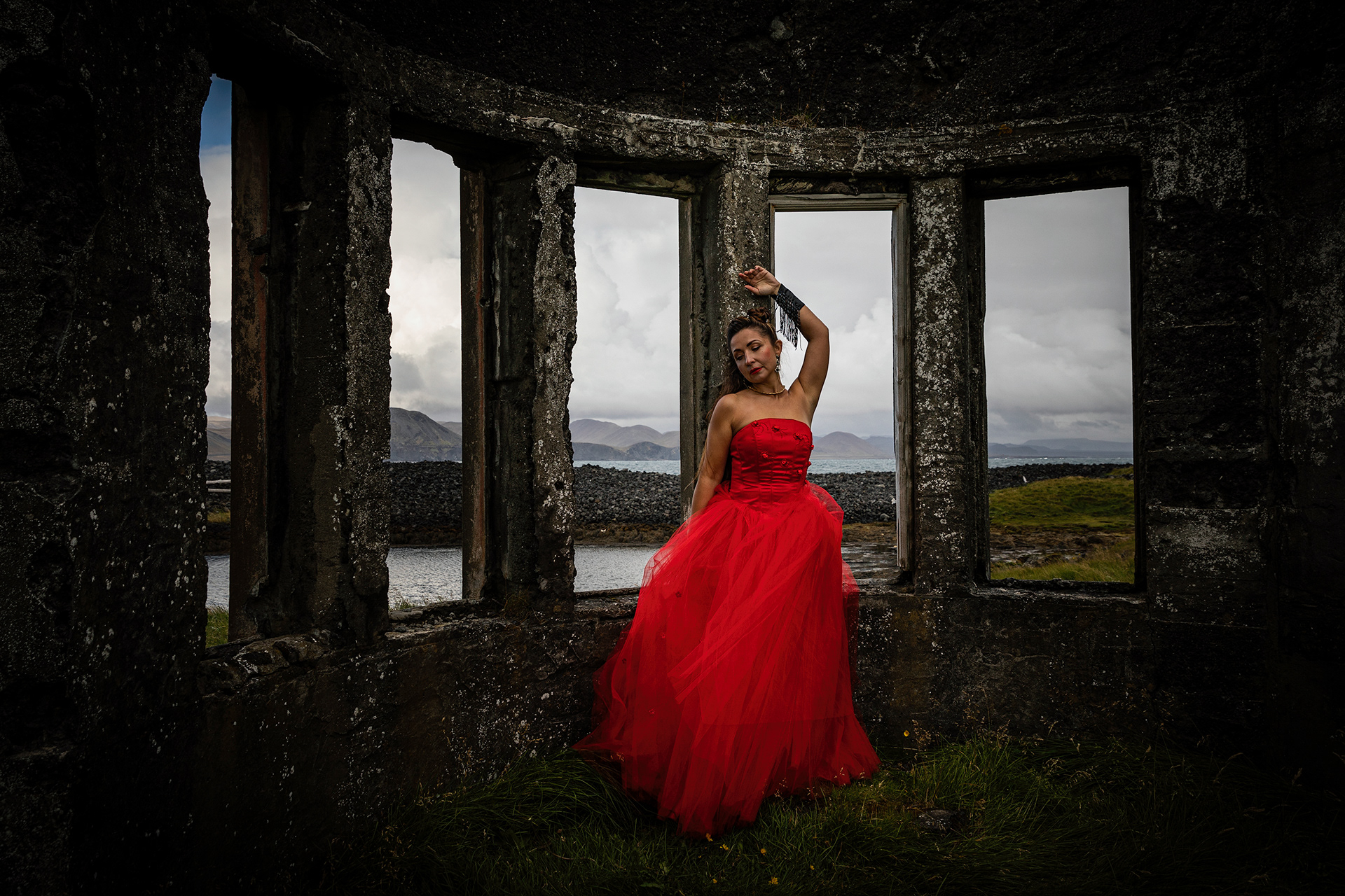 Abandoned farm house