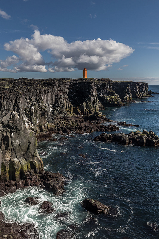 Svörtu loft sea cliffs