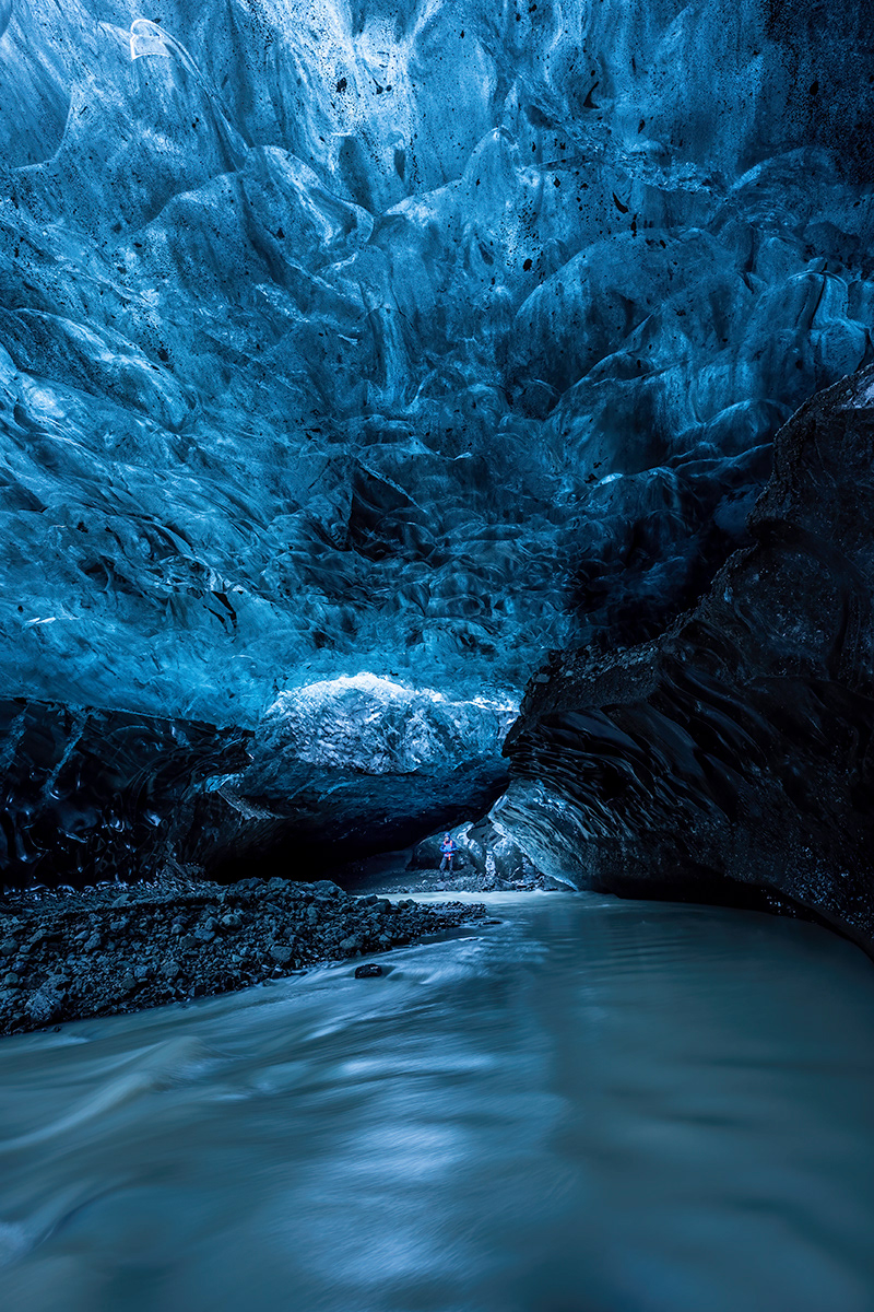 Saphire ice cave