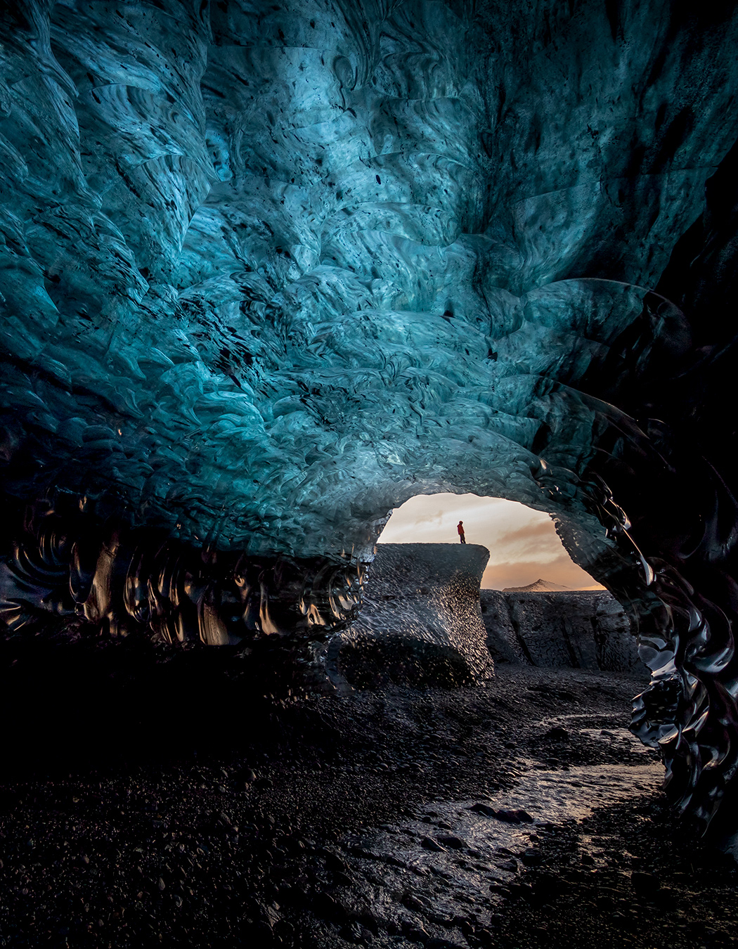 Treasure island cave