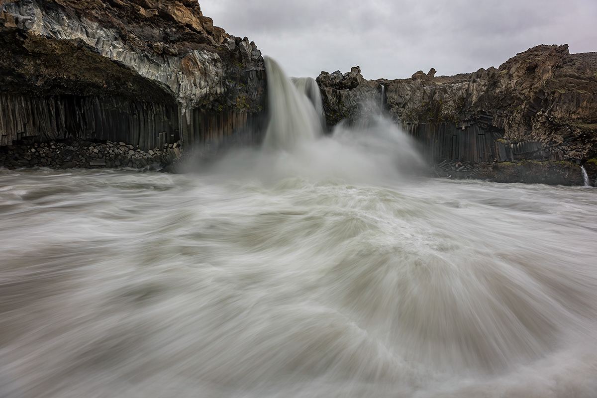 Aldeyjarfoss waterfall