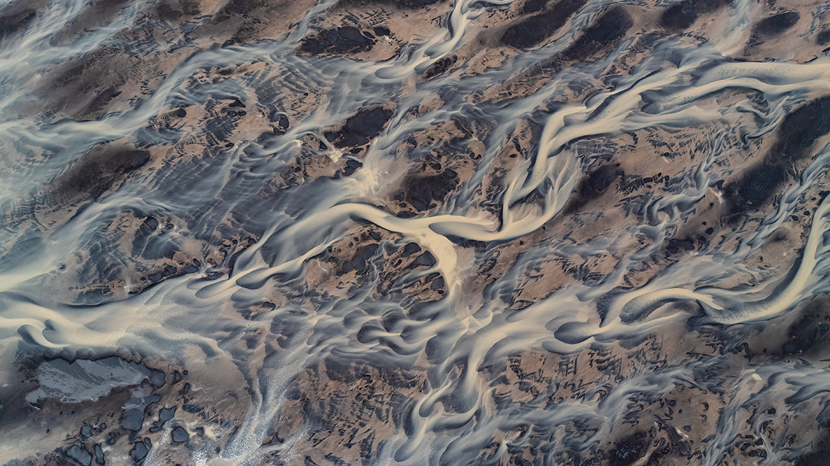 Kaldalón glacier river