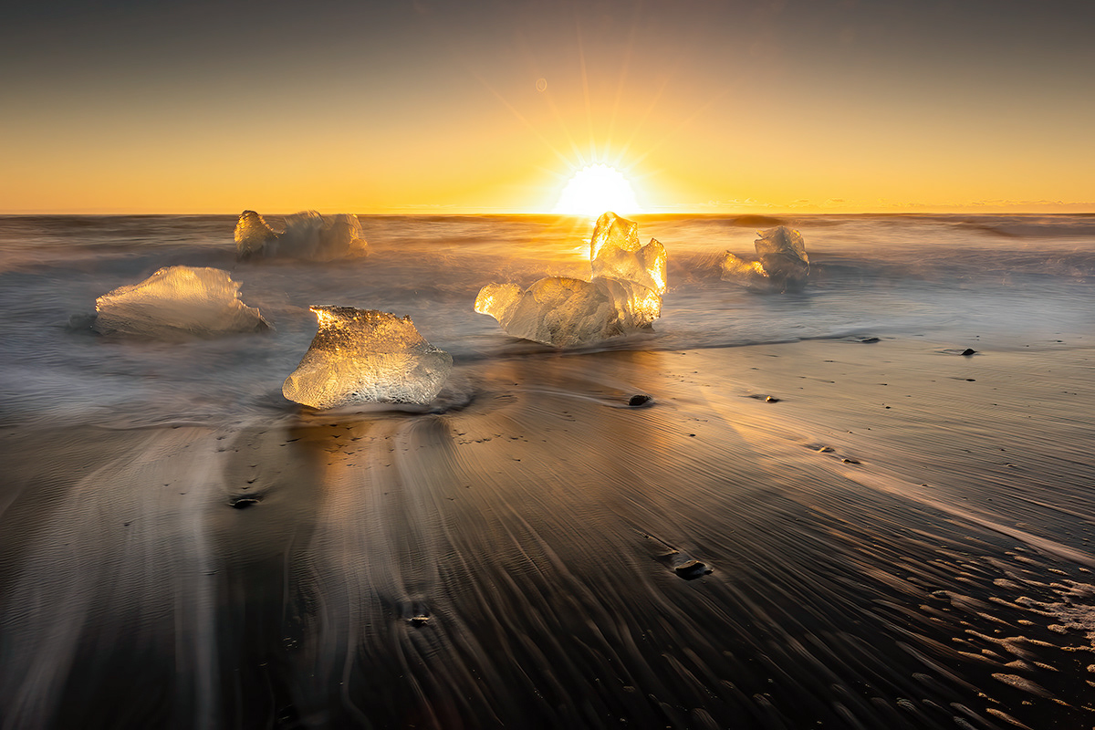 Sunrise at Diamond beach