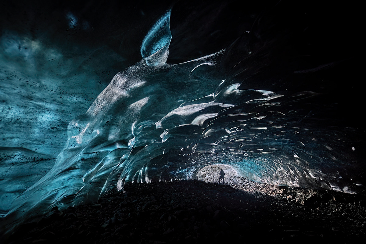 Saphire ice cave 2024