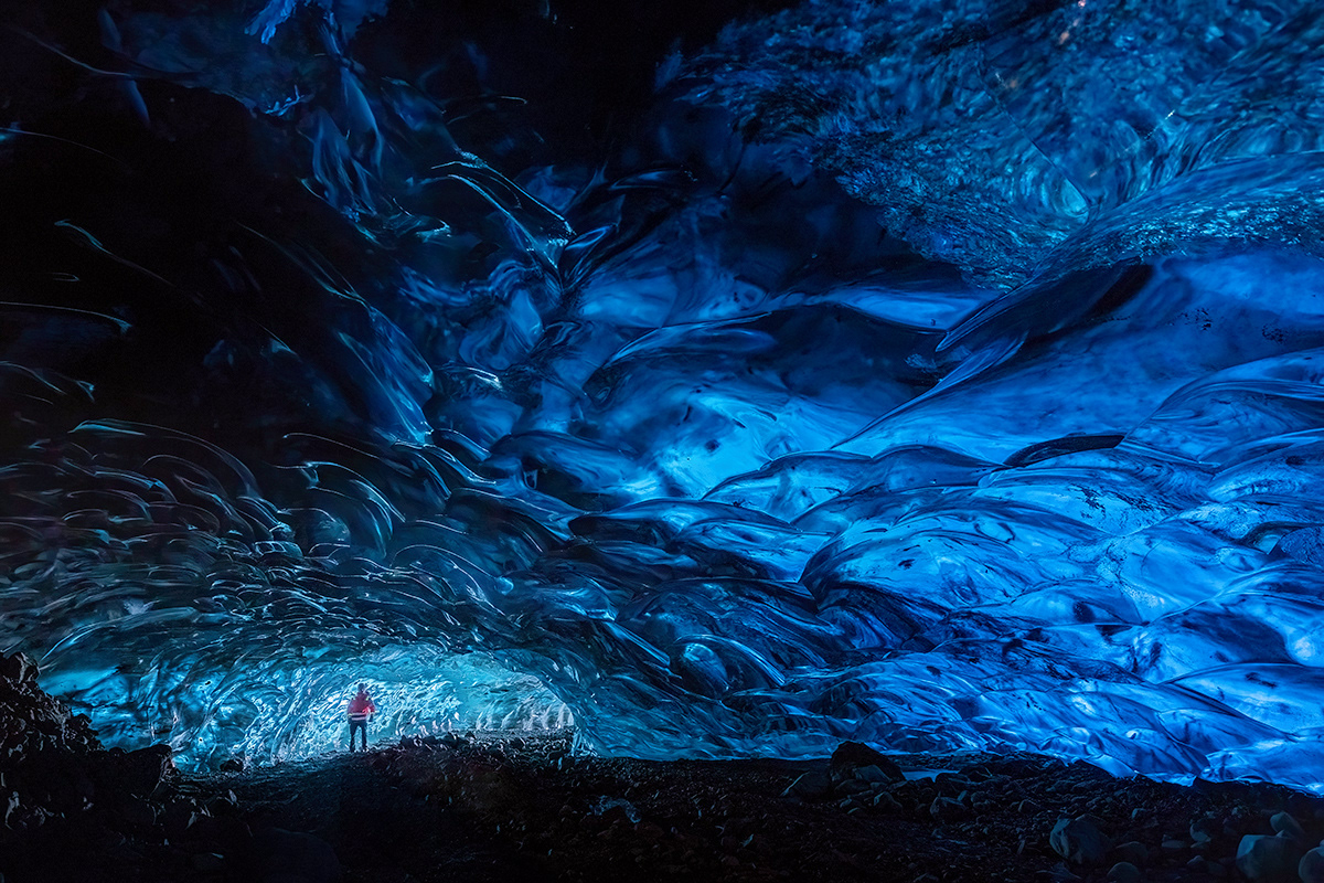 Saphire ice cave