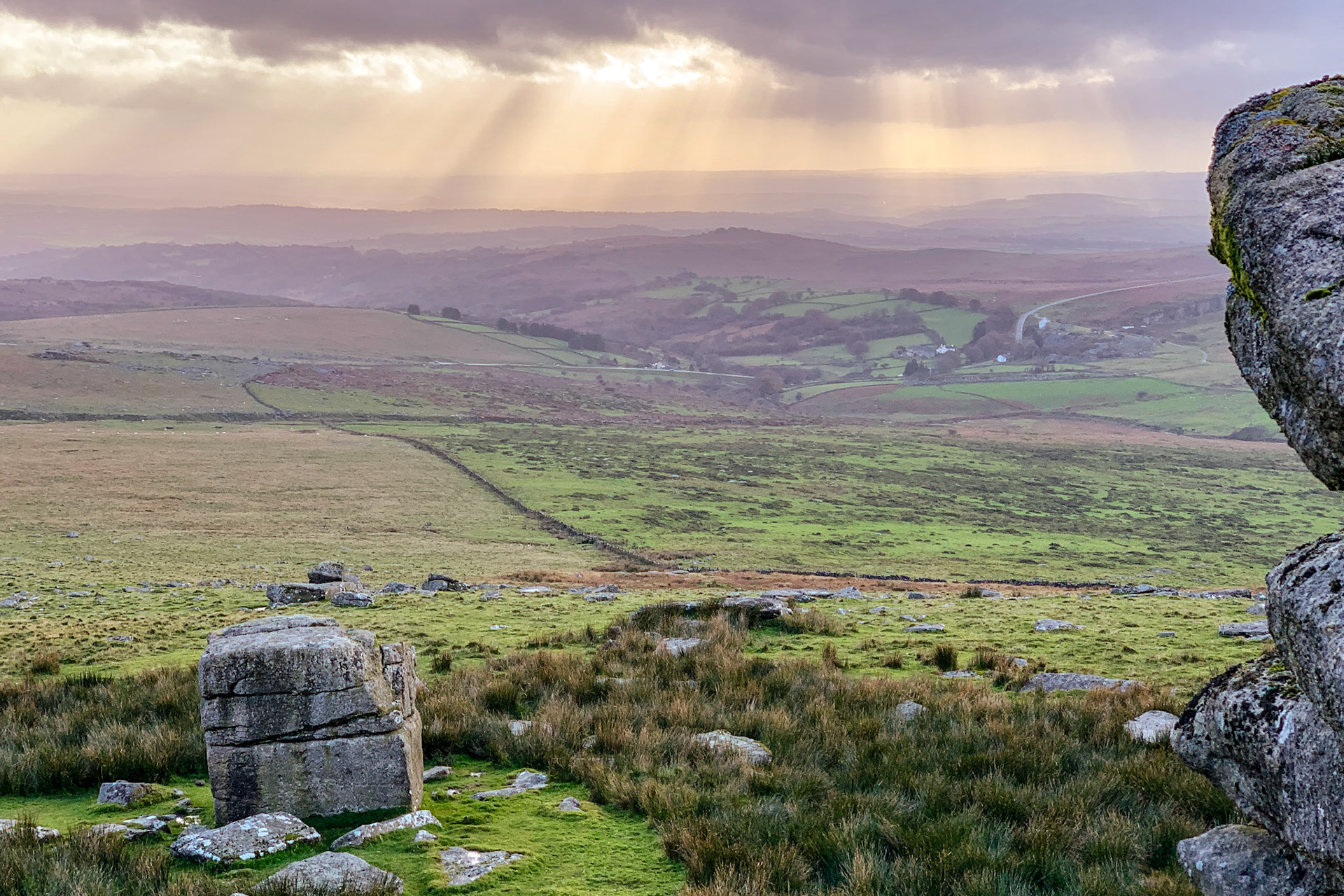 Vewi from Little Mis Tor, on a cold and stormy day