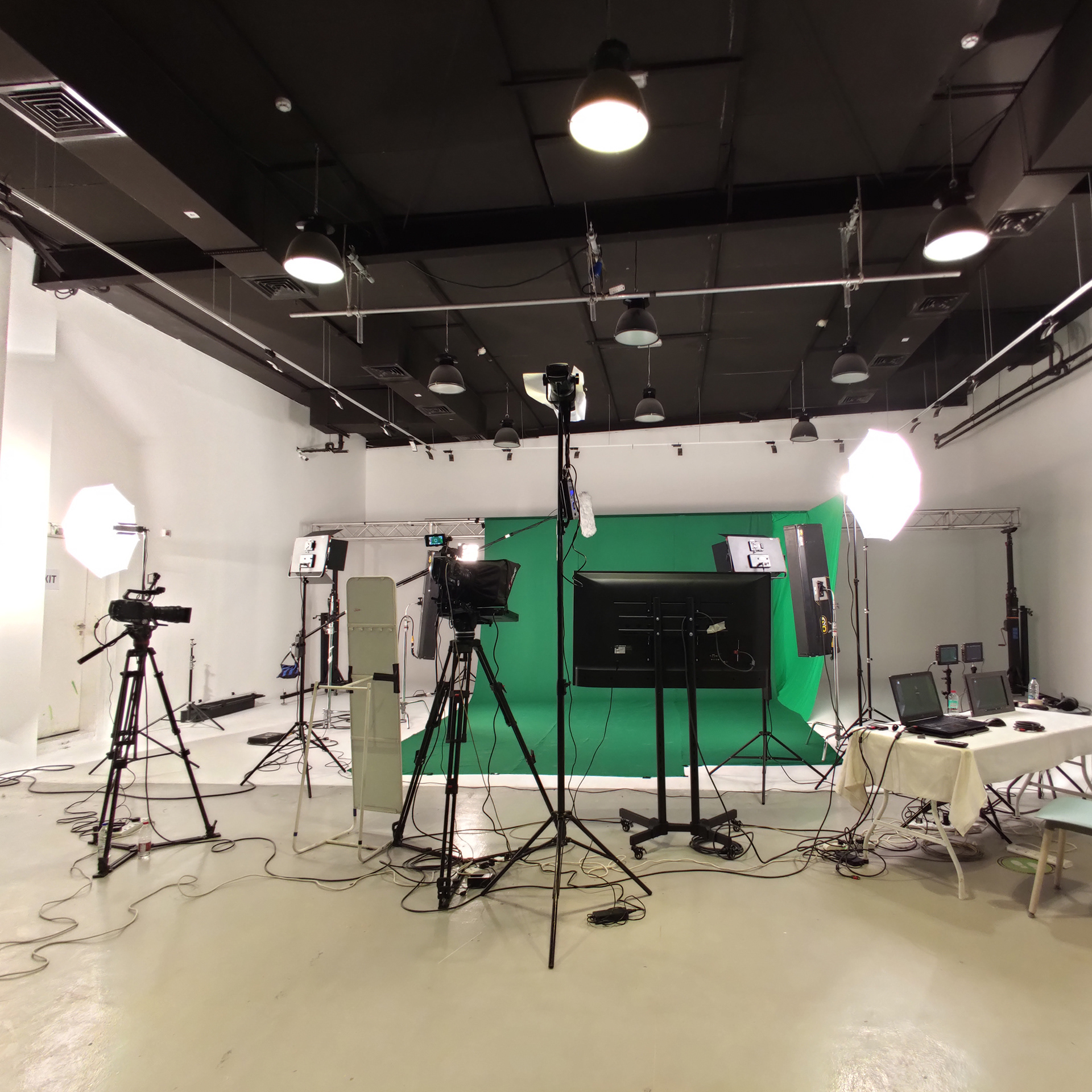 Interview Setup for Virtual Event