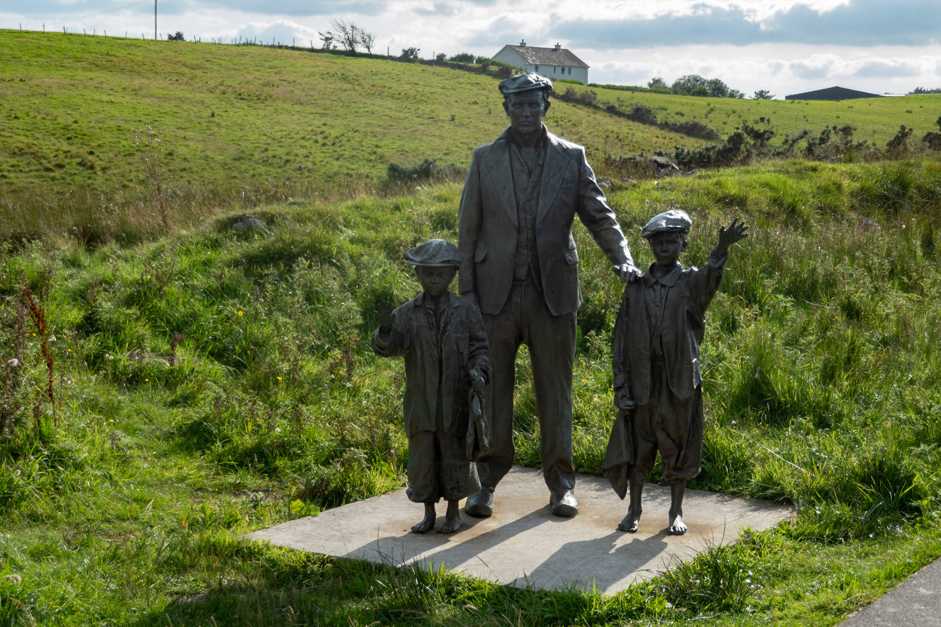 Sculpture on Great Western Greenway