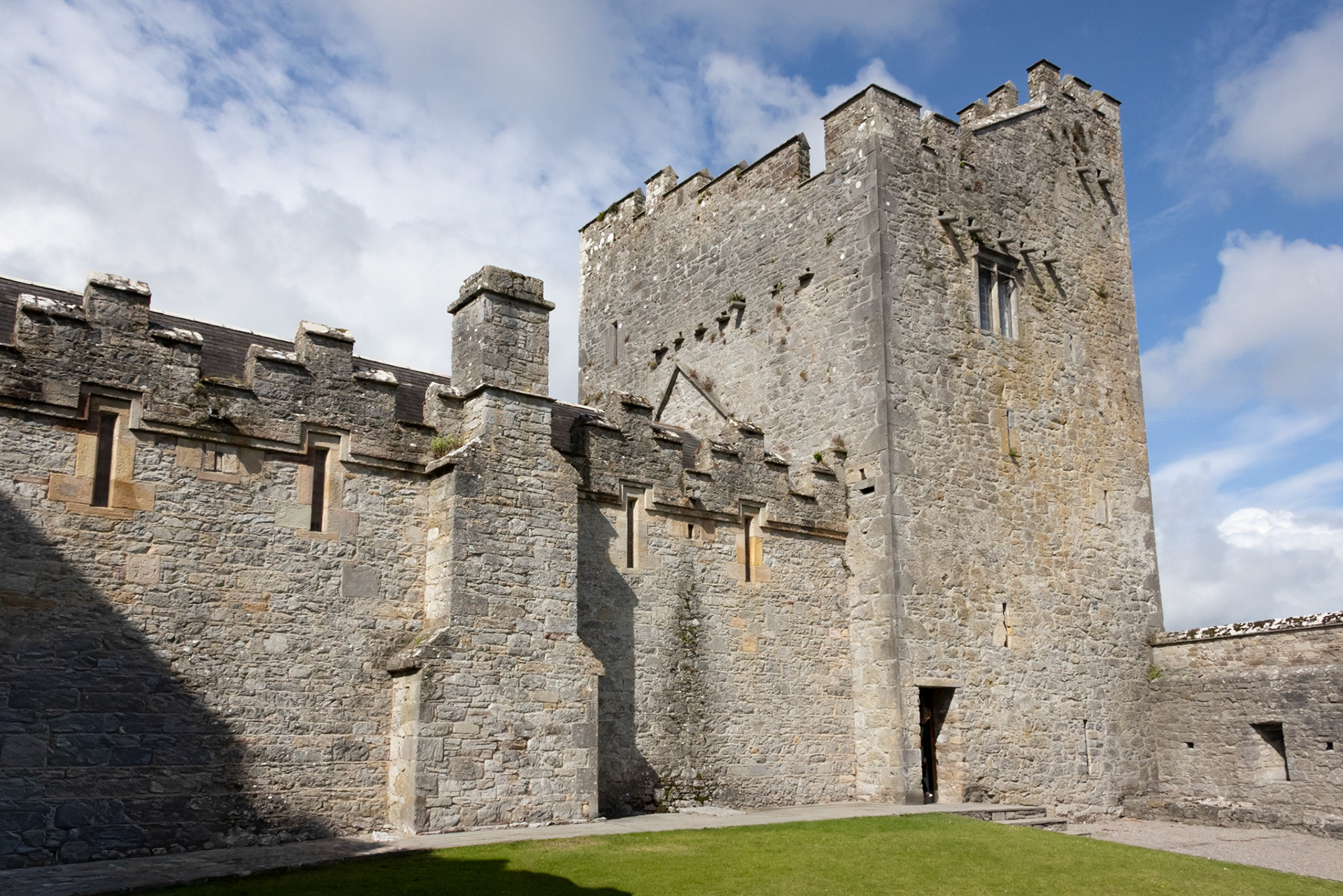 Cahir Castle northwest tower (keep?), inner ward